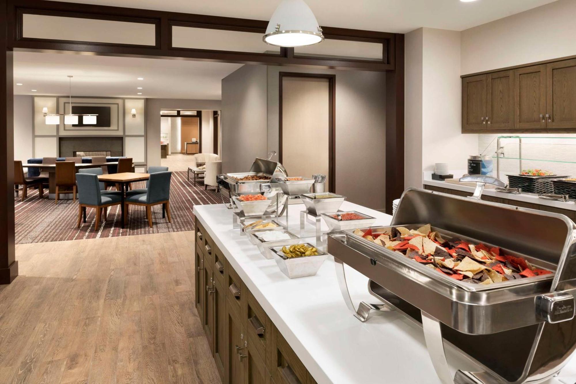Hotel Homewood By Hilton West Loop Fulton Mkt Area Chicago